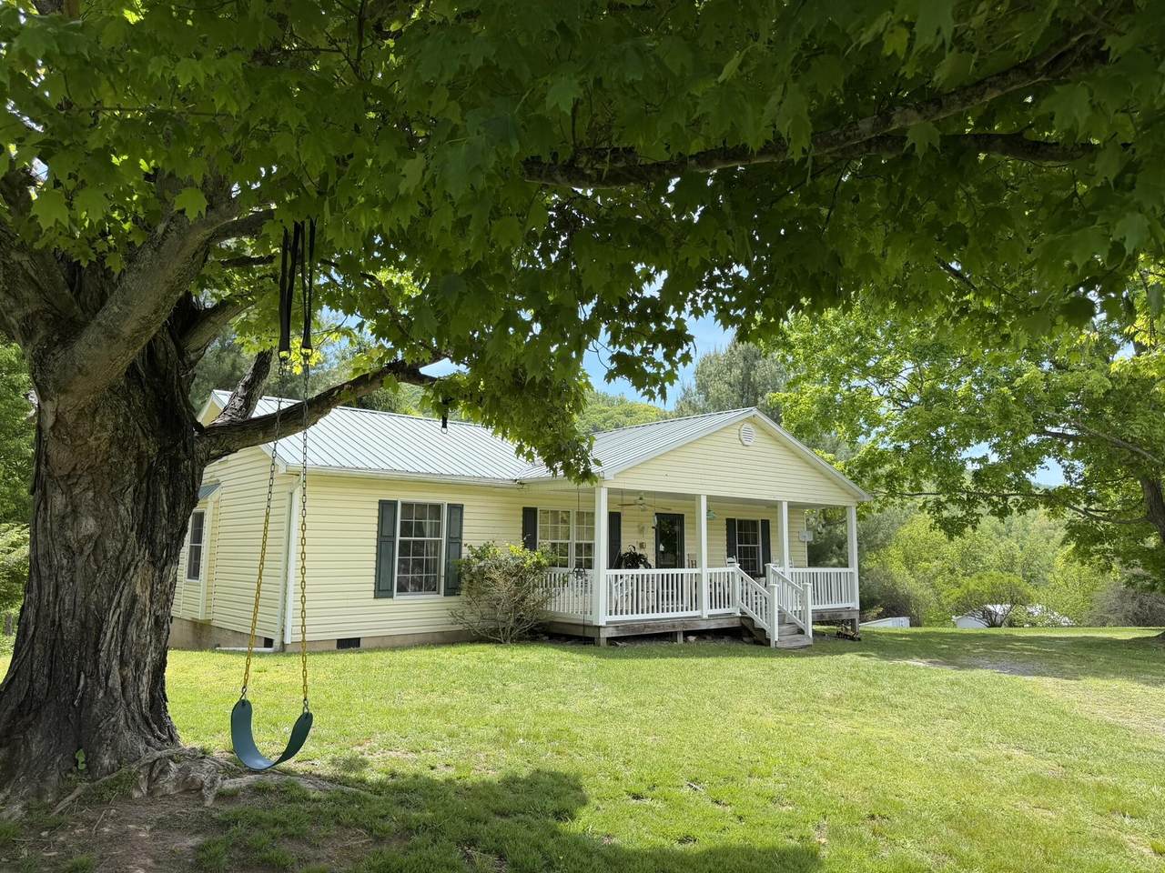 216 Bald Hills Farm - Photo 1