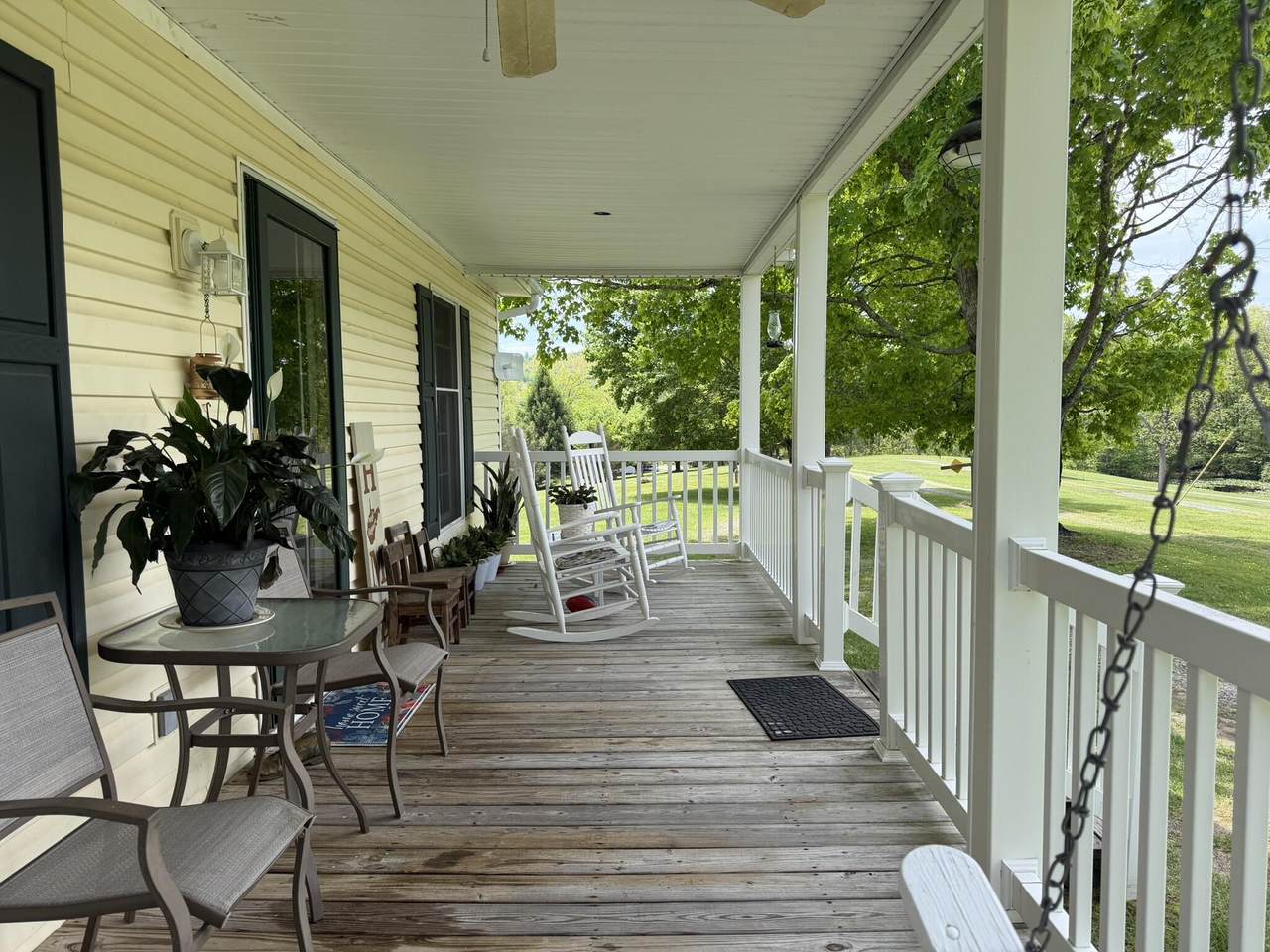 https://bt-photos.global.ssl.fastly.net/greenbrier/1280_boomver_1_26-597-2.jpg