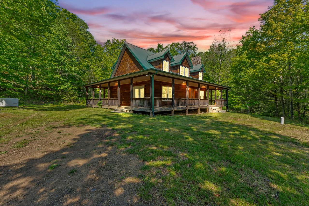 https://bt-photos.global.ssl.fastly.net/greenbrier/1280_boomver_1_26-602-2.jpg