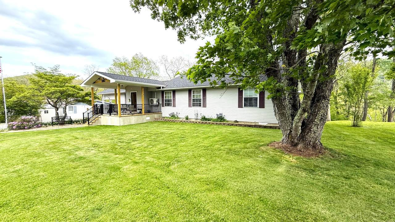 1408 Parrish St - Photo 1