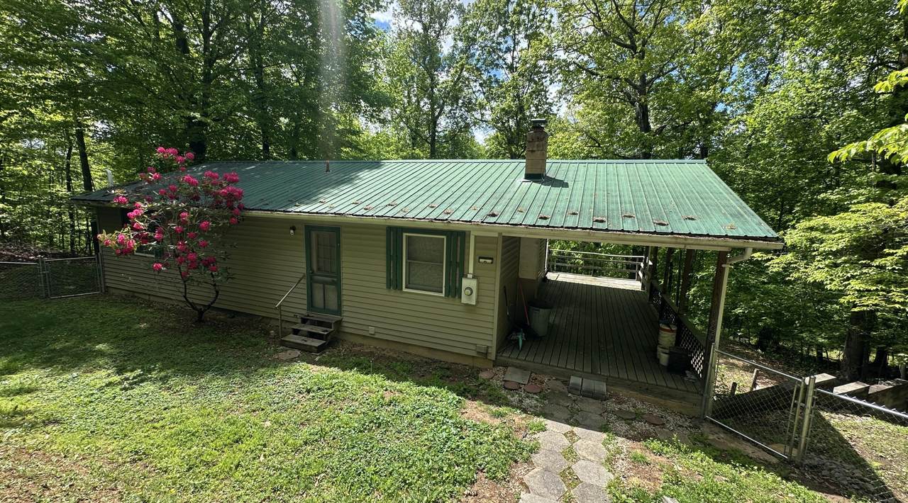186 View Rd - Photo 1