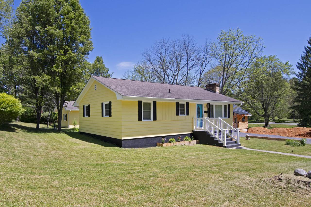 https://bt-photos.global.ssl.fastly.net/greenbrier/1280_boomver_1_26-668-2.jpg