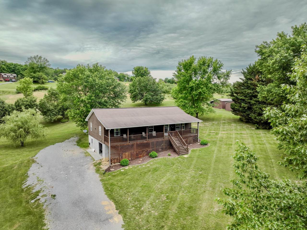 552 Pinhook Rd - Photo 1