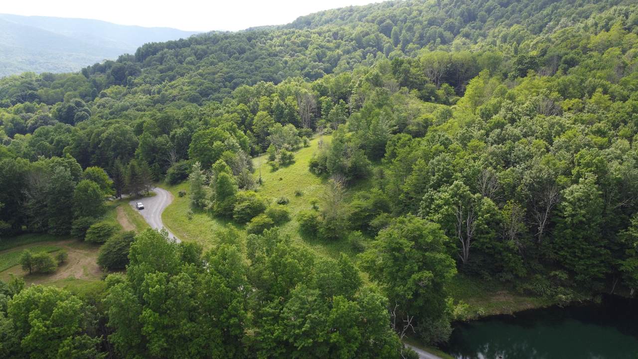 https://bt-photos.global.ssl.fastly.net/greenbrier/1280_boomver_1_26-707-2.jpg