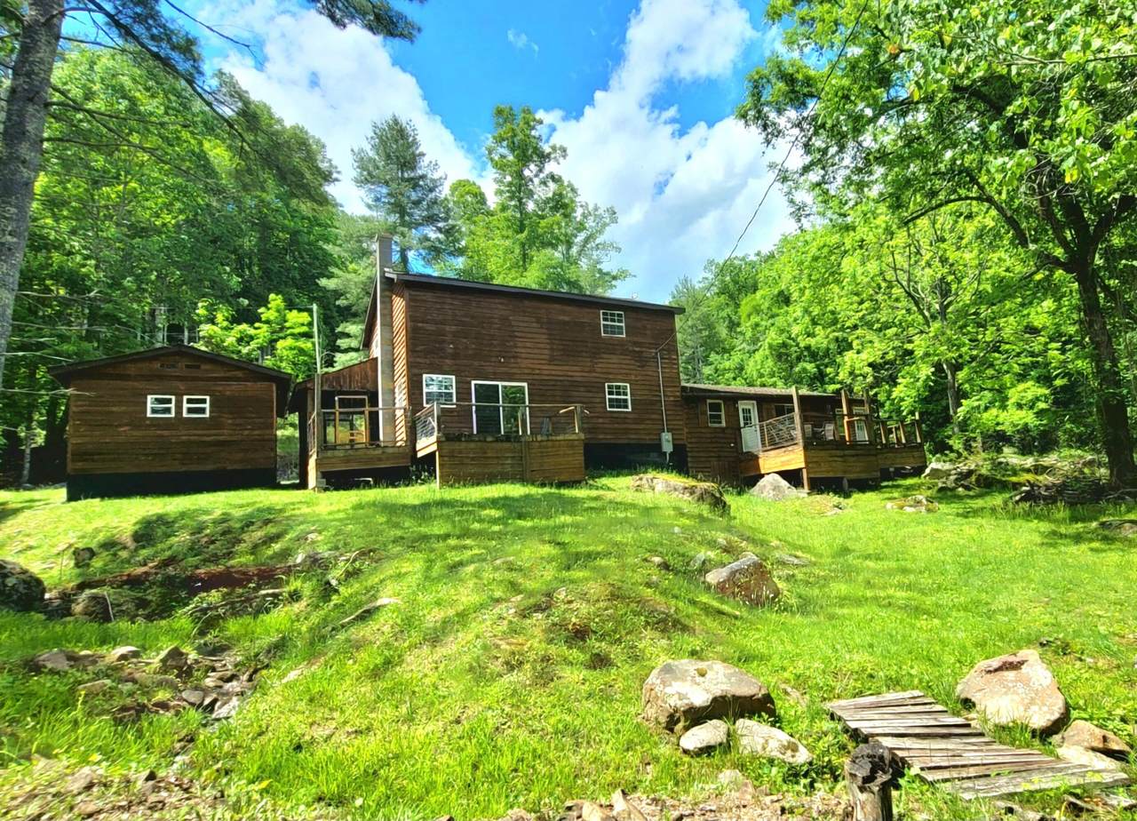 927 Bluestone River Rd - Photo 1