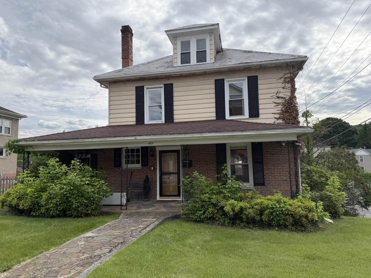 399 Pocahontas Ave - Photo 1