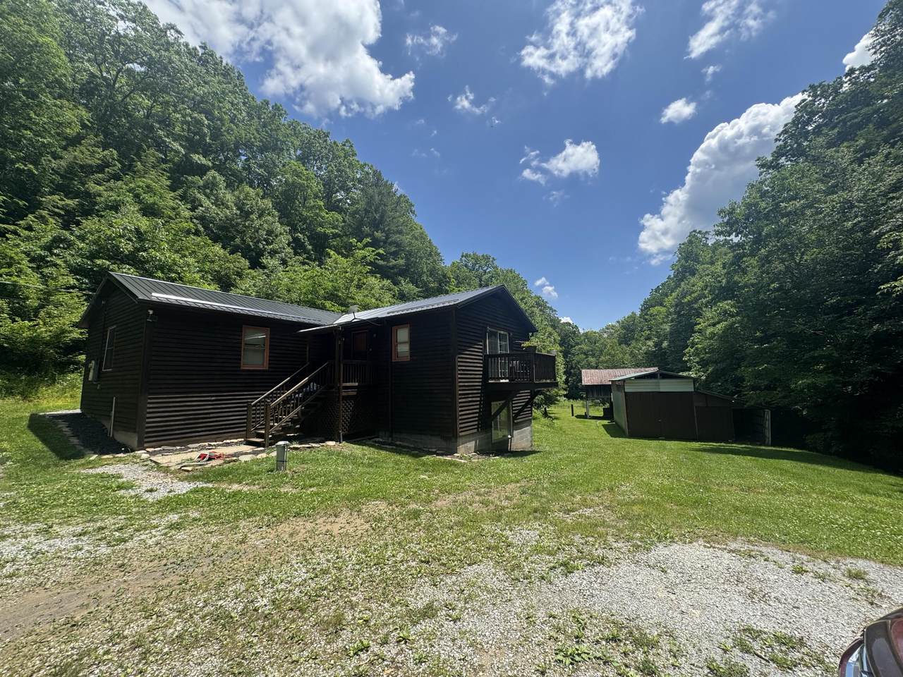 2128 Jerico Rd - Photo 1