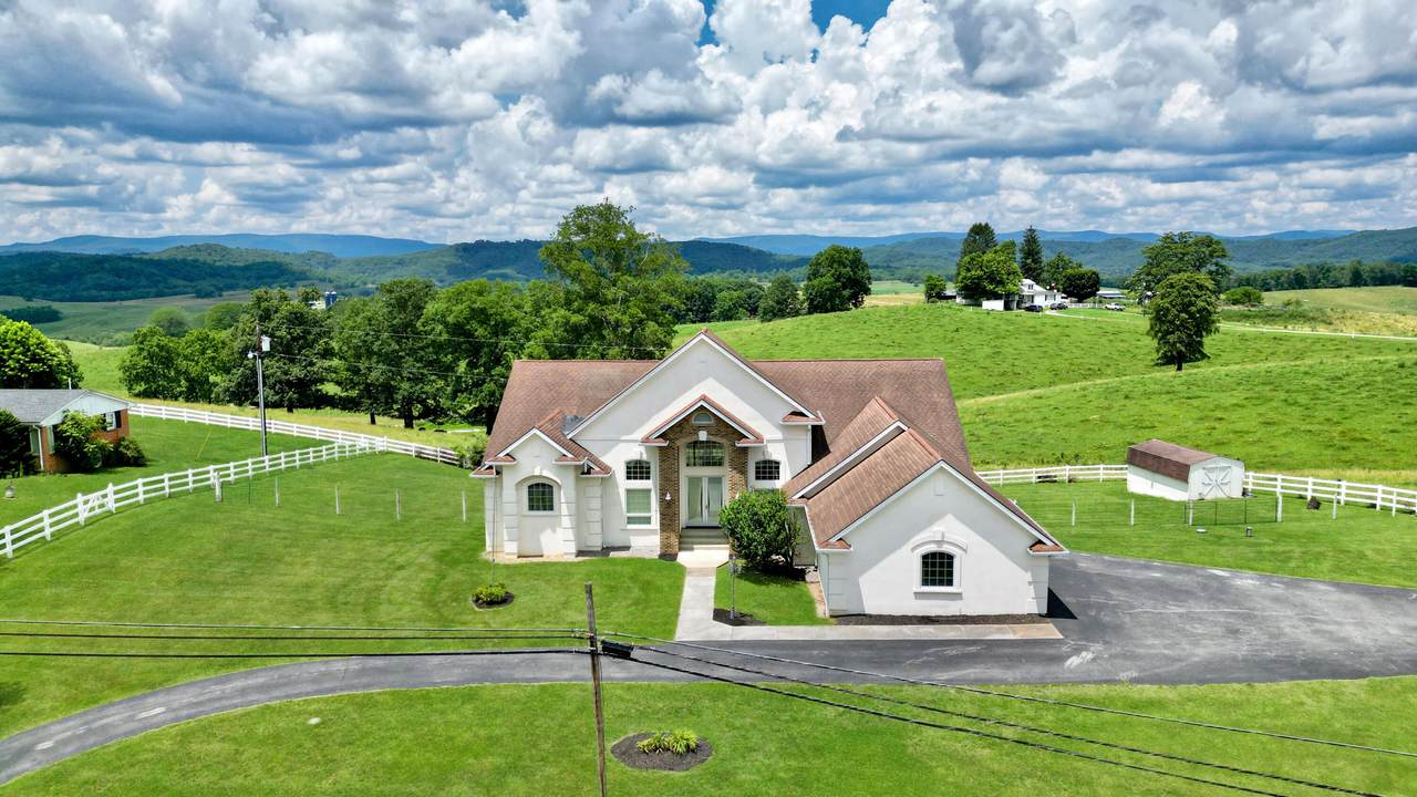 https://bt-photos.global.ssl.fastly.net/greenbrier/1280_boomver_1_26-833-2.jpg
