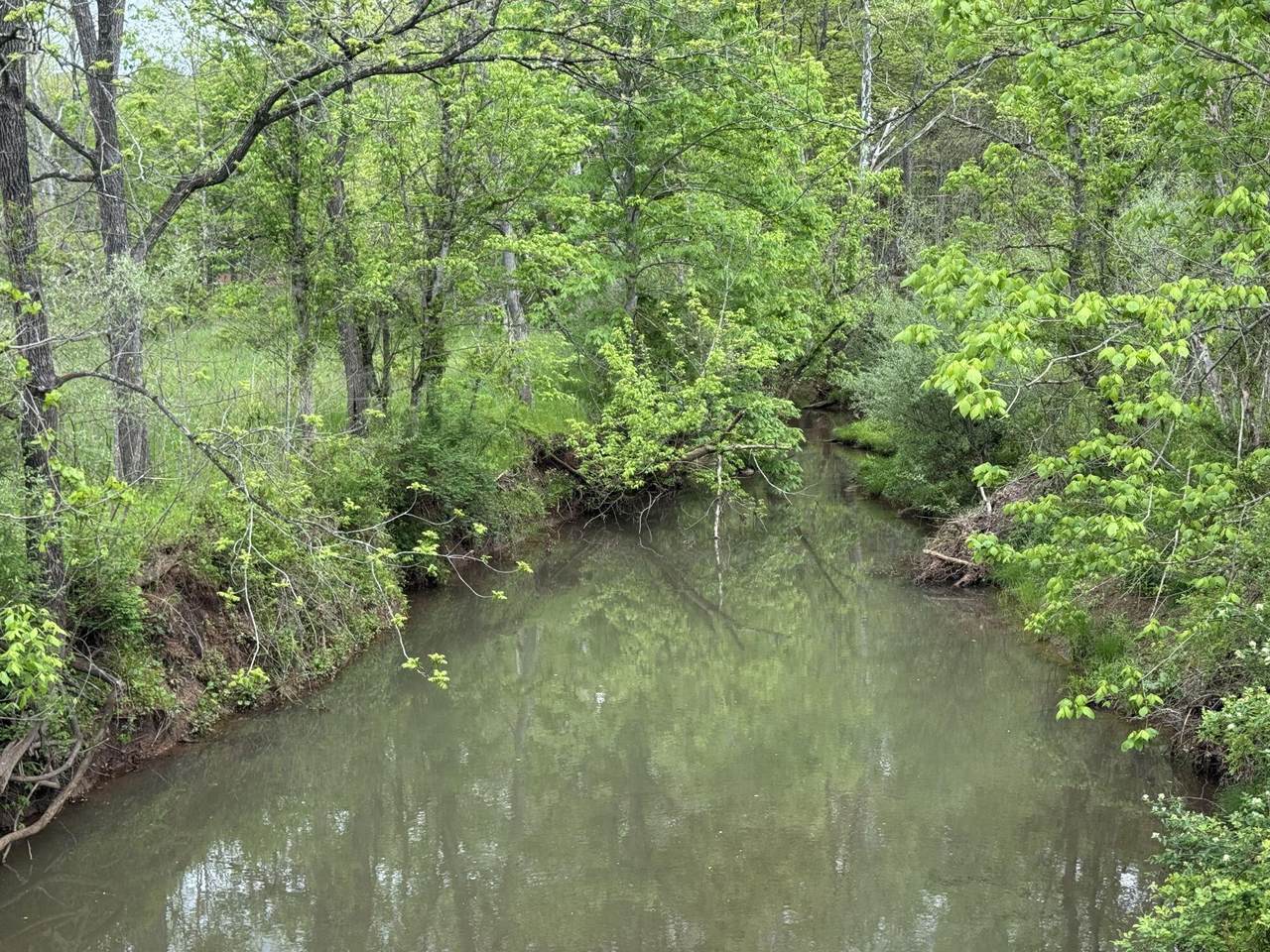 https://bt-photos.global.ssl.fastly.net/greenbrier/1280_boomver_1_26-876-2.jpg