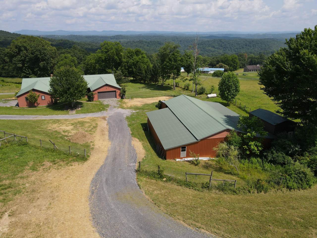 https://bt-photos.global.ssl.fastly.net/greenbrier/1280_boomver_1_26-887-2.jpg
