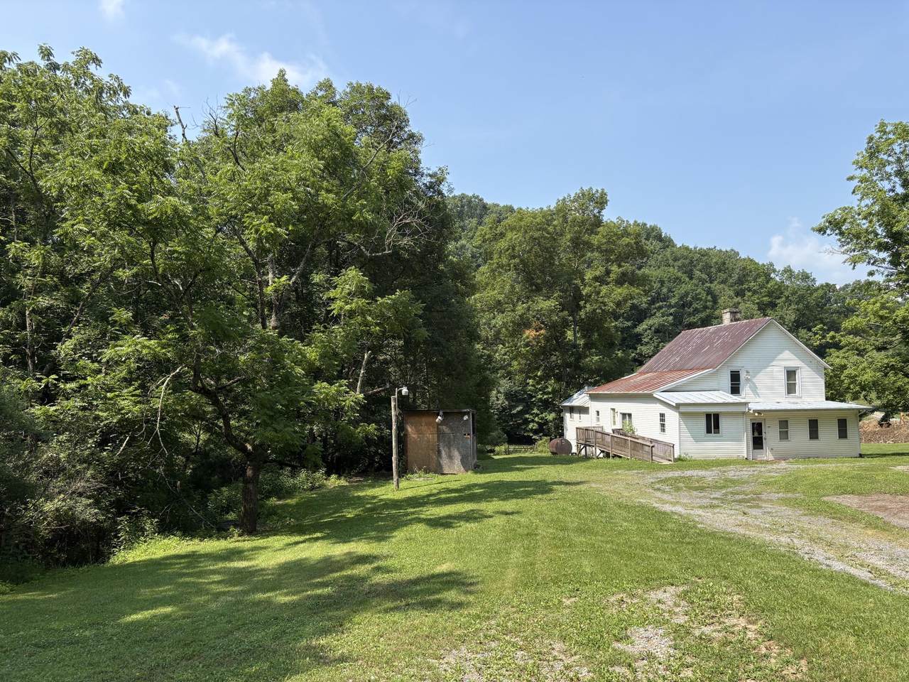 1514 Hartsook Rd - Photo 1