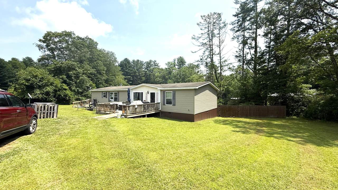 1622 Moncove Lake Access - Photo 1