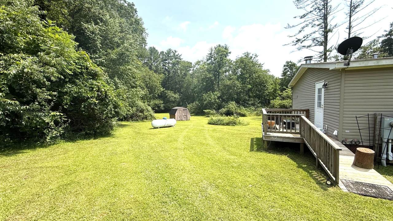 https://bt-photos.global.ssl.fastly.net/greenbrier/1280_boomver_1_26-931-2.jpg