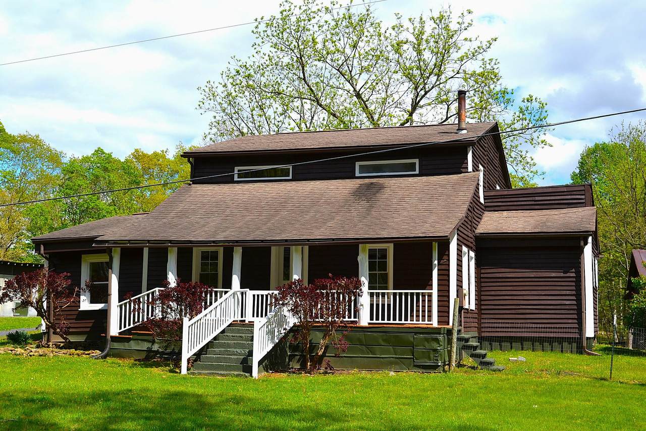 4250 Julia Rd - Photo 1