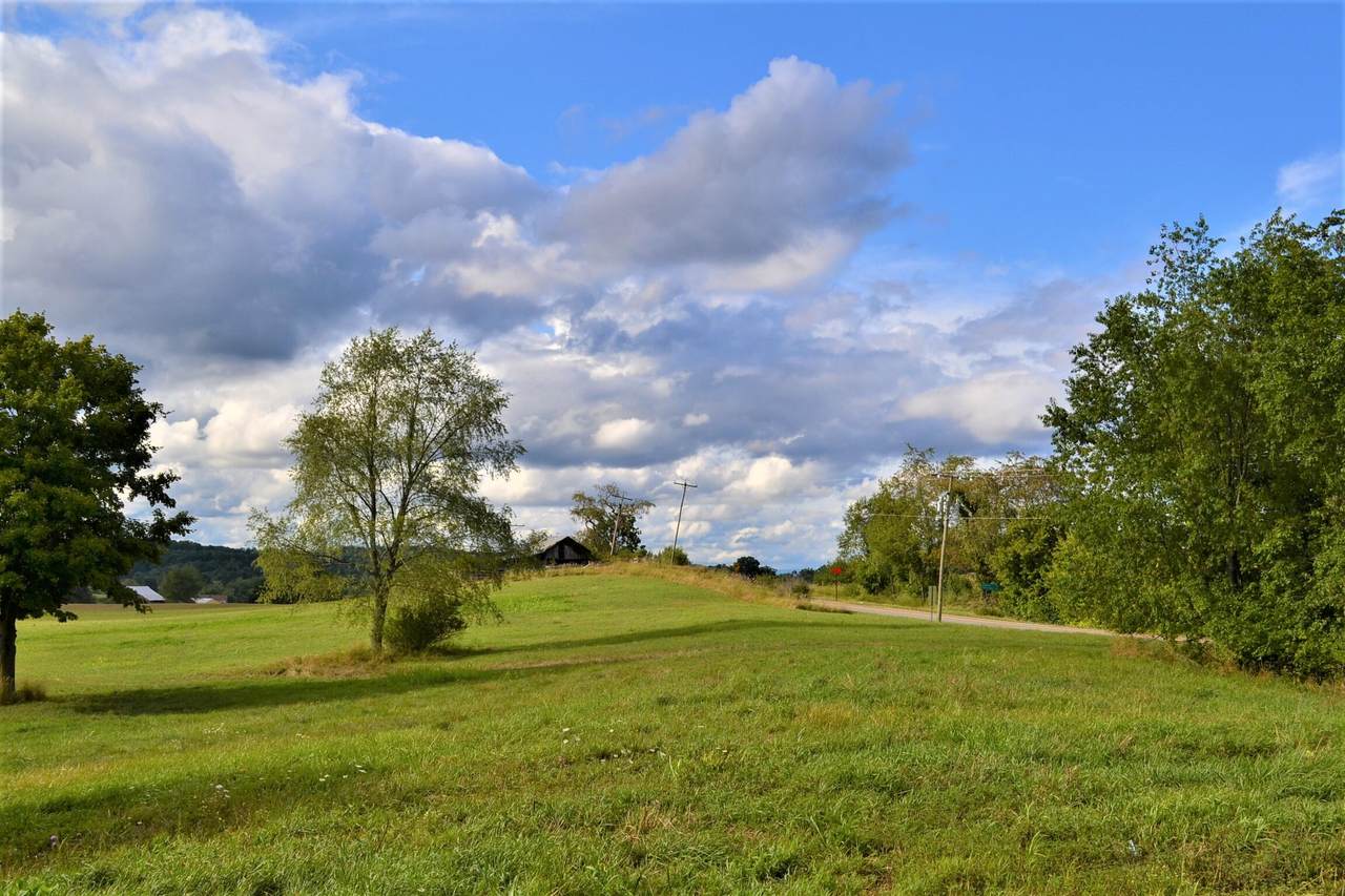 3753 Seneca Trl - Photo 1