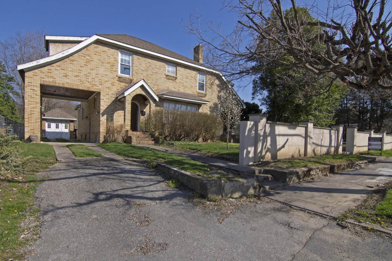 985 Main St - Photo 1
