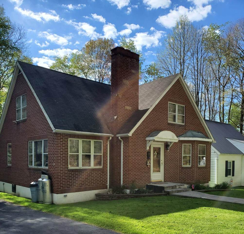 198 Oak Street - Photo 1