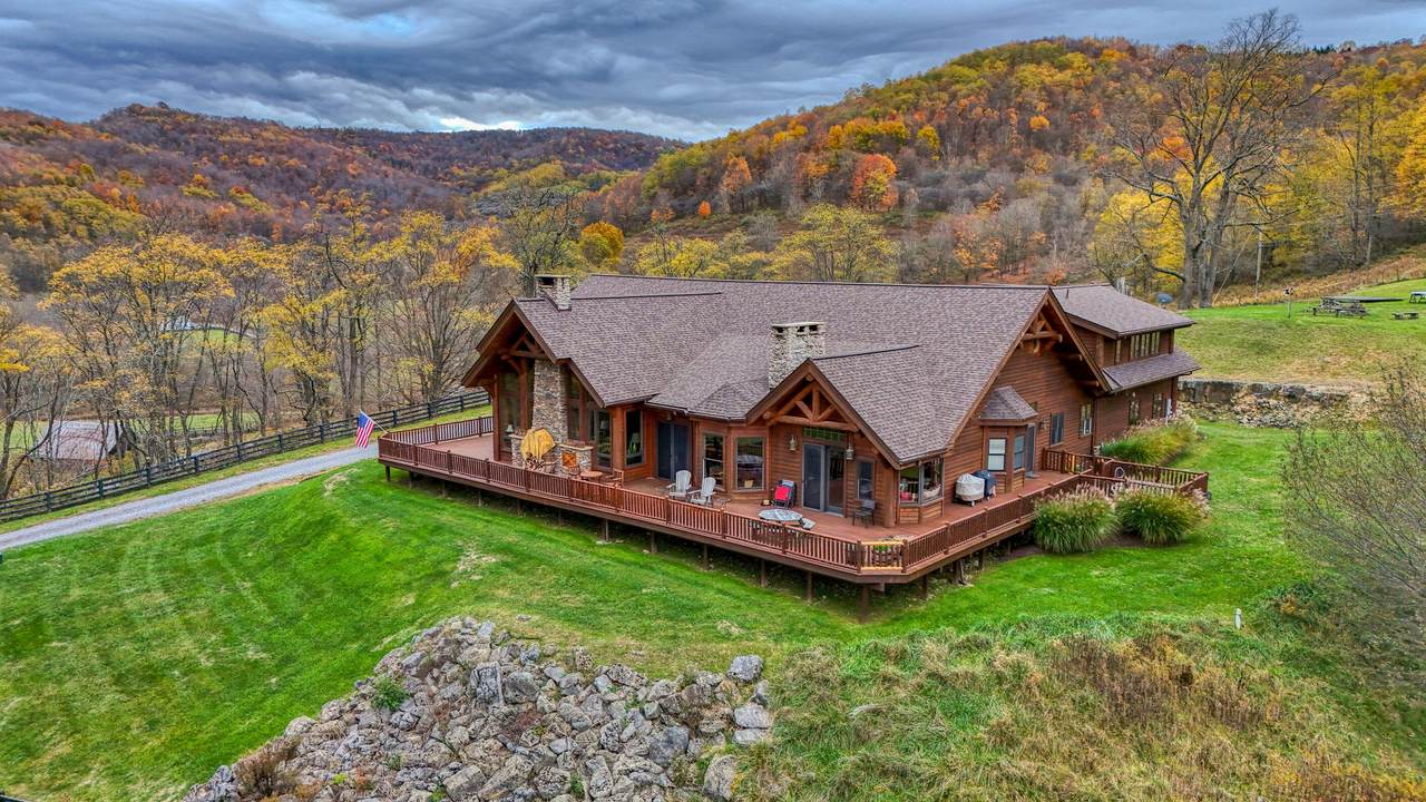 https://bt-photos.global.ssl.fastly.net/greenbrier/1280_boomver_2_24-1450-2.jpg