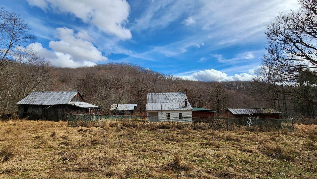 969 Simms Mountain Rd - Photo 1