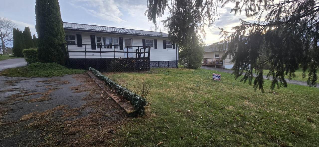 38 Green Acres Dr - Photo 1