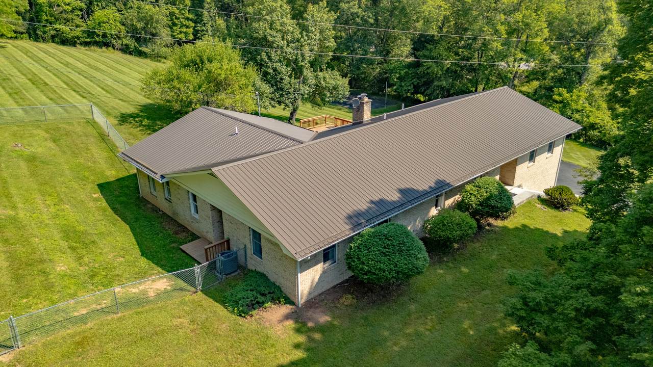 633 Judyville Rd - Photo 1