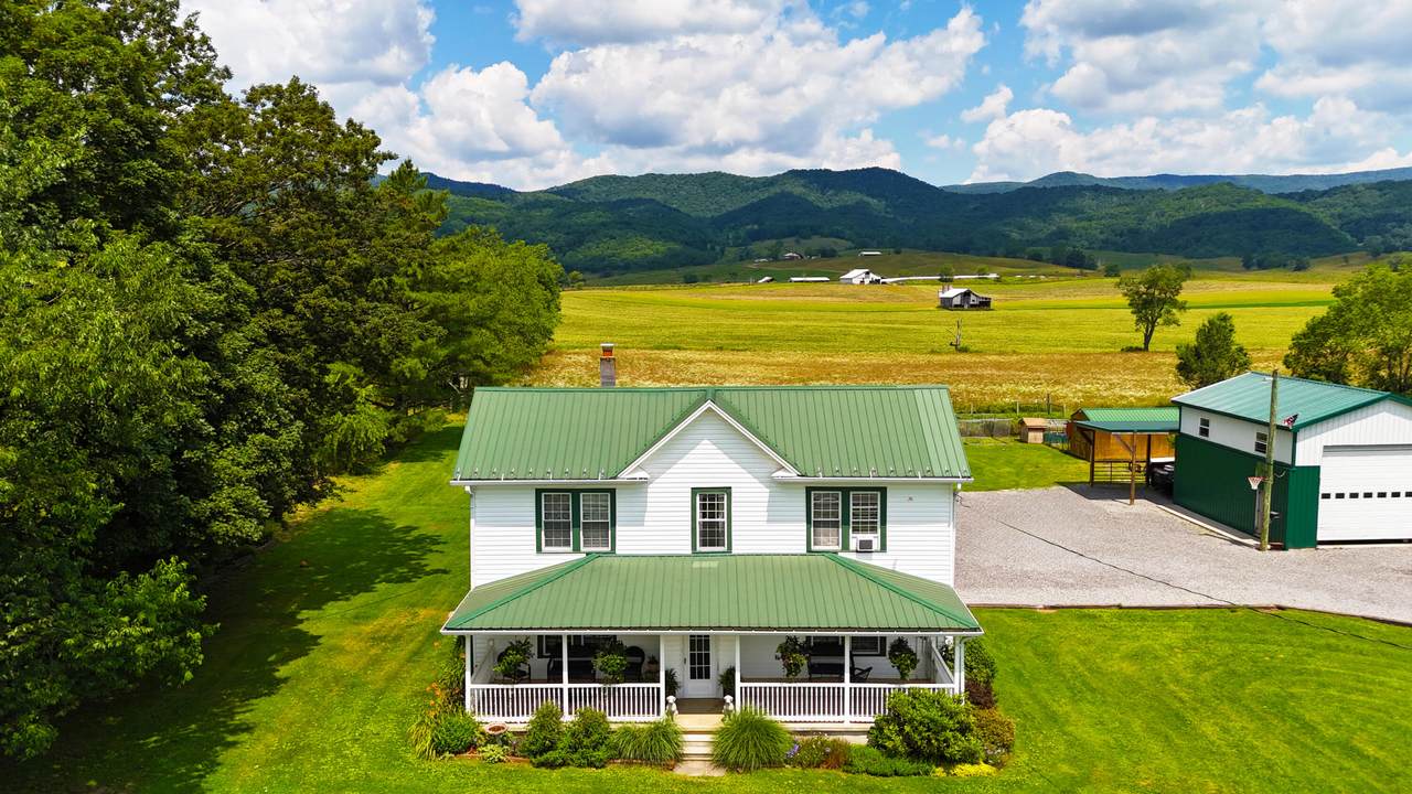 8189 Seneca Trl - Photo 1