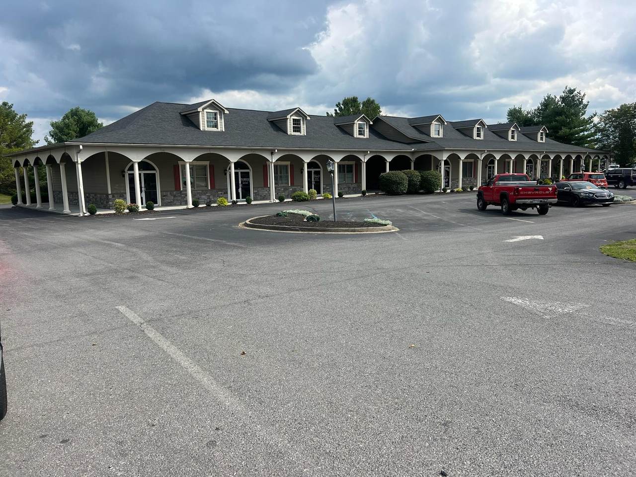 https://bt-photos.global.ssl.fastly.net/greenbrier/1280_boomver_2_25-993-2.jpg