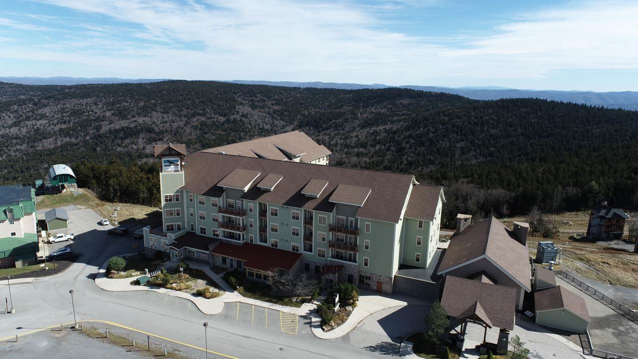 111 Soaring Eagle Lodge - Photo 1