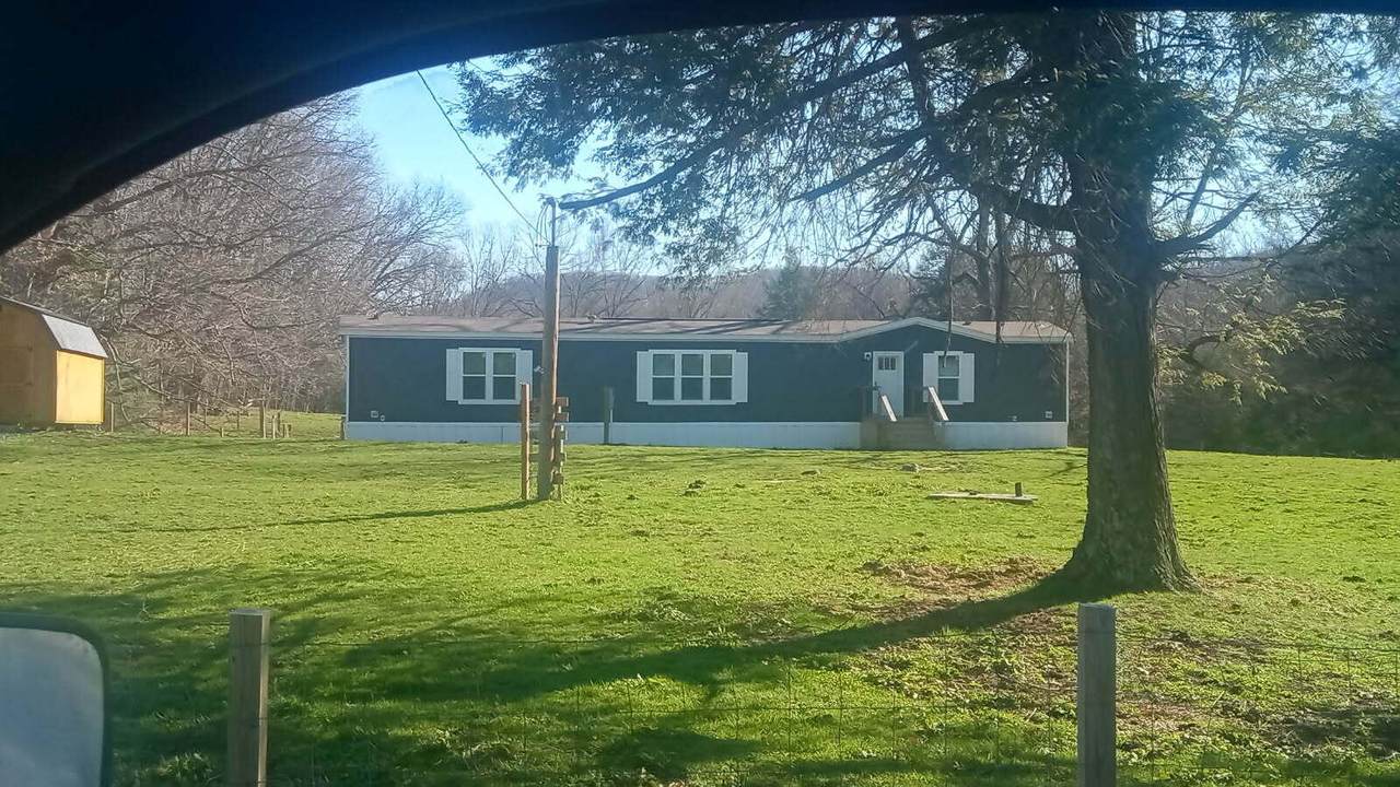 18406 Stanaford Rd - Photo 1