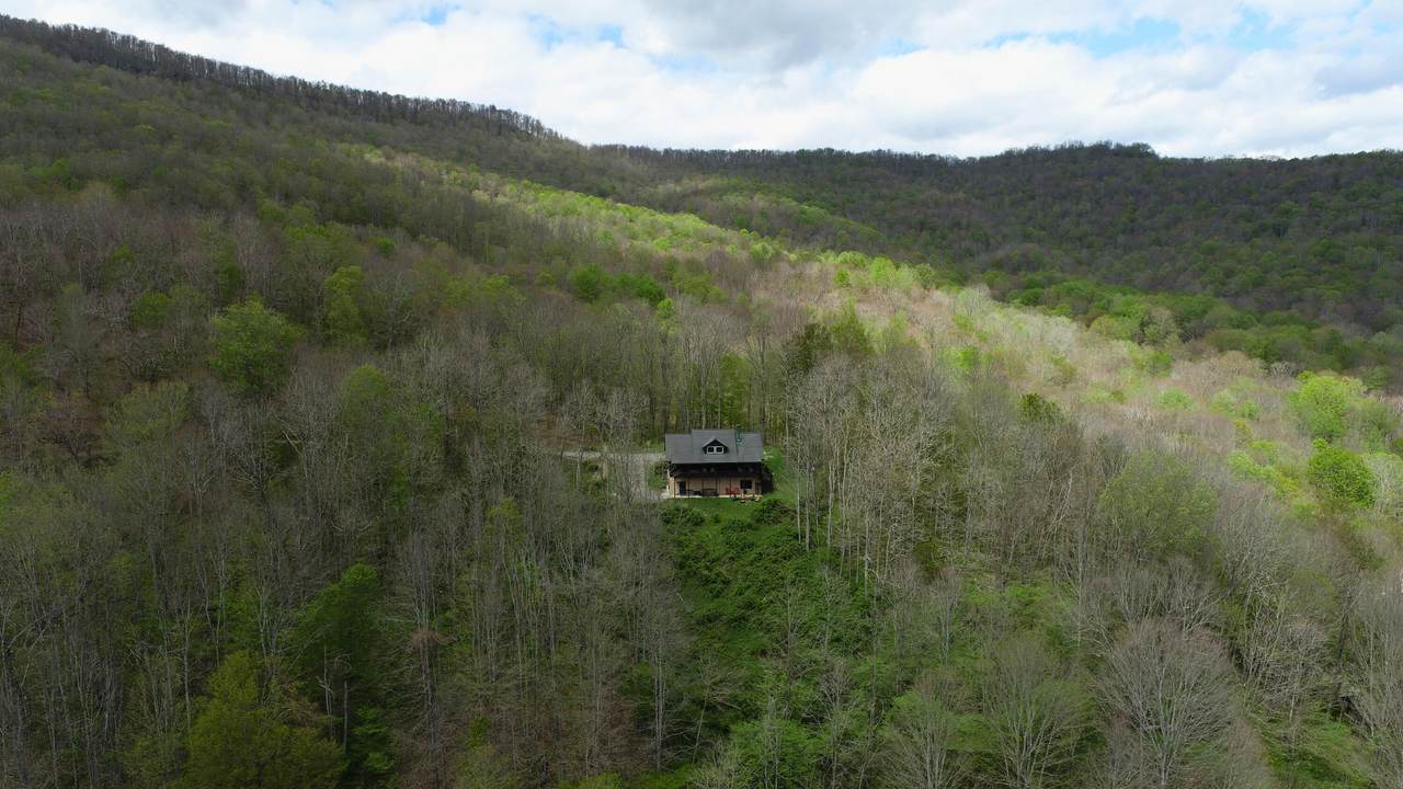 https://bt-photos.global.ssl.fastly.net/greenbrier/1280_boomver_2_26-491-2.jpg