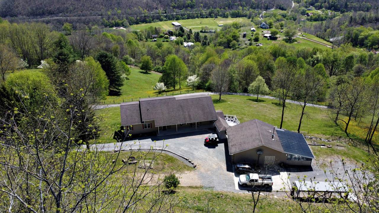 https://bt-photos.global.ssl.fastly.net/greenbrier/orig_boomver_2_26-529-2.jpg
