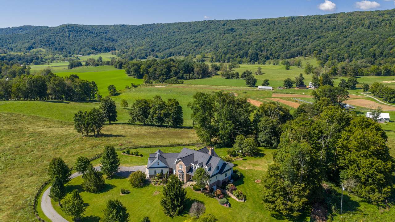 1281 Lobelia Rd - Photo 1