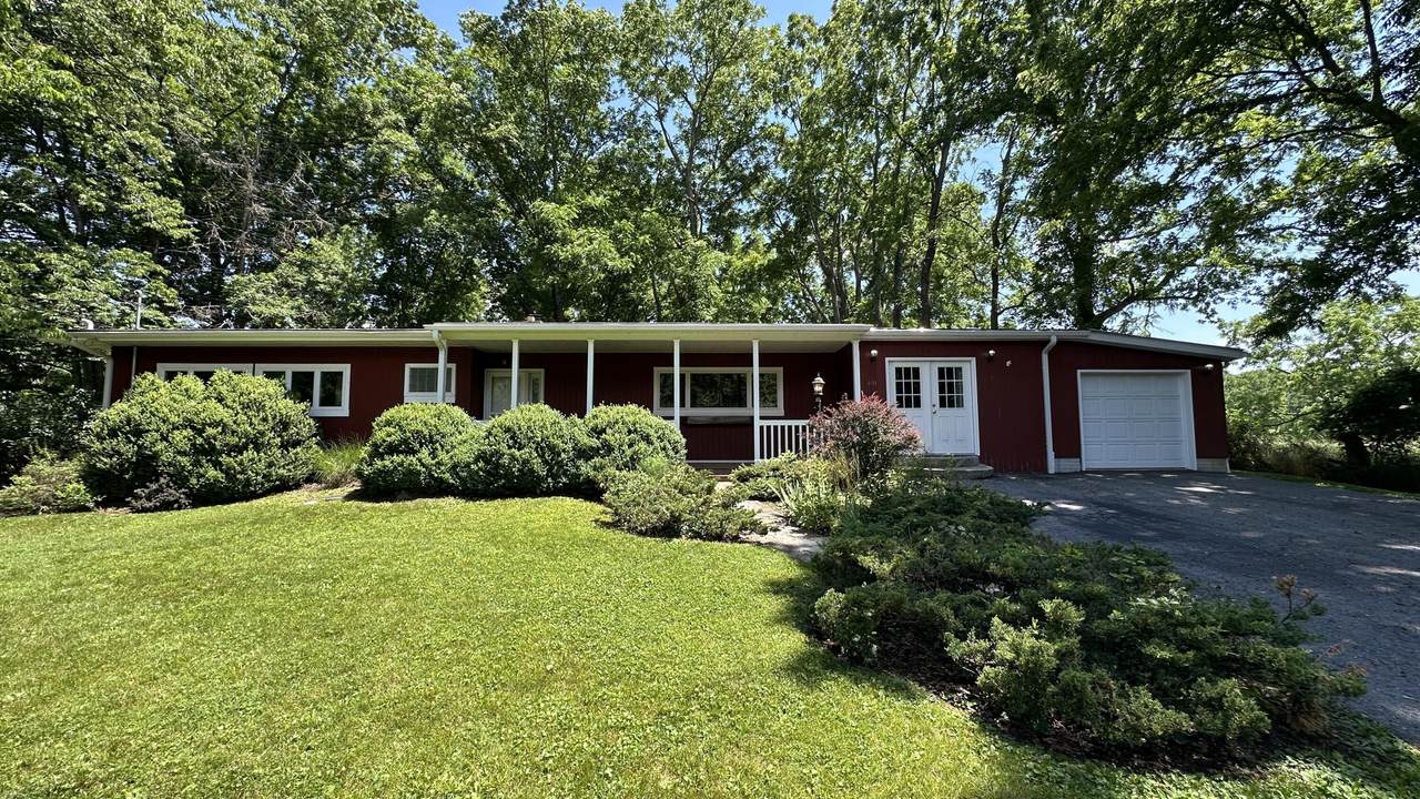 491 Bell Dr - Photo 1