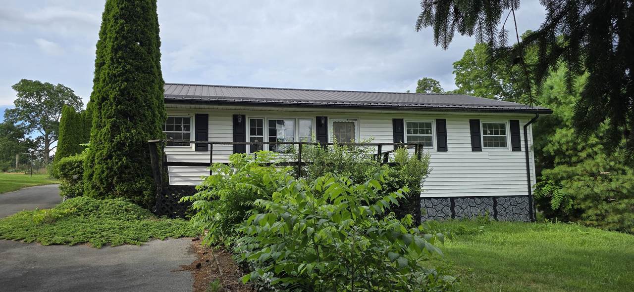 38 Green Acres Dr - Photo 1