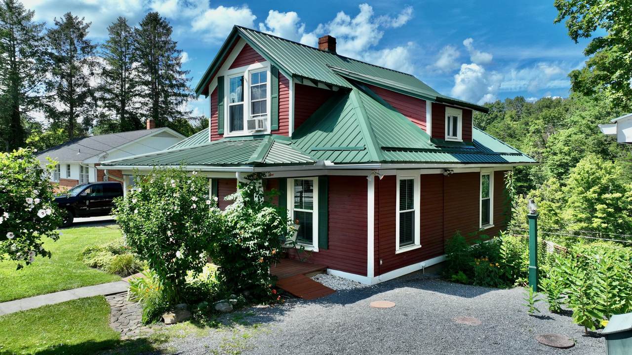 https://bt-photos.global.ssl.fastly.net/greenbrier/1280_boomver_3_25-394-2.jpg