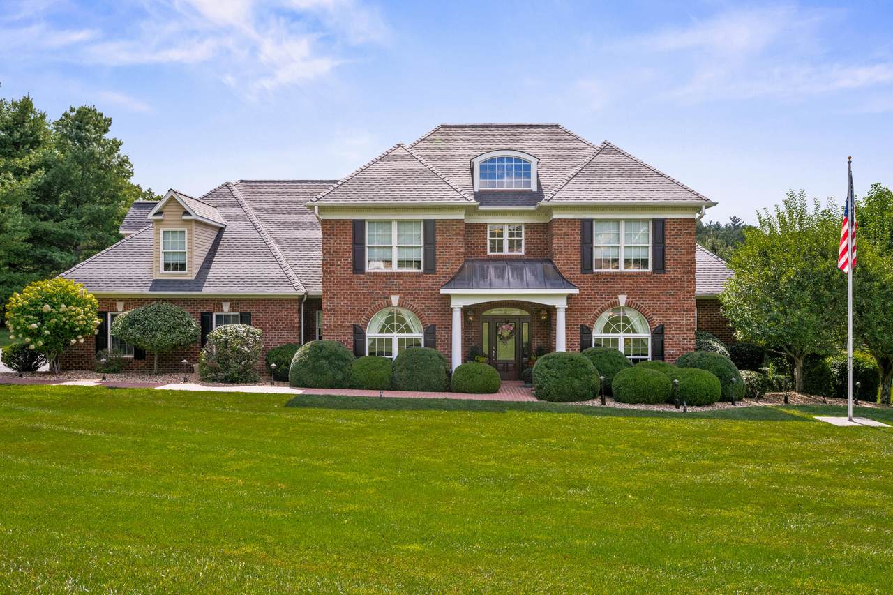 125 Old White Dr - Photo 1