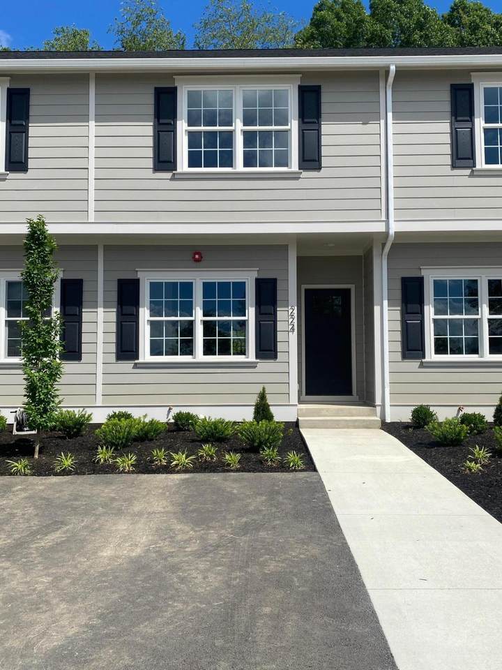 224 Ivy Terrace - Photo 1