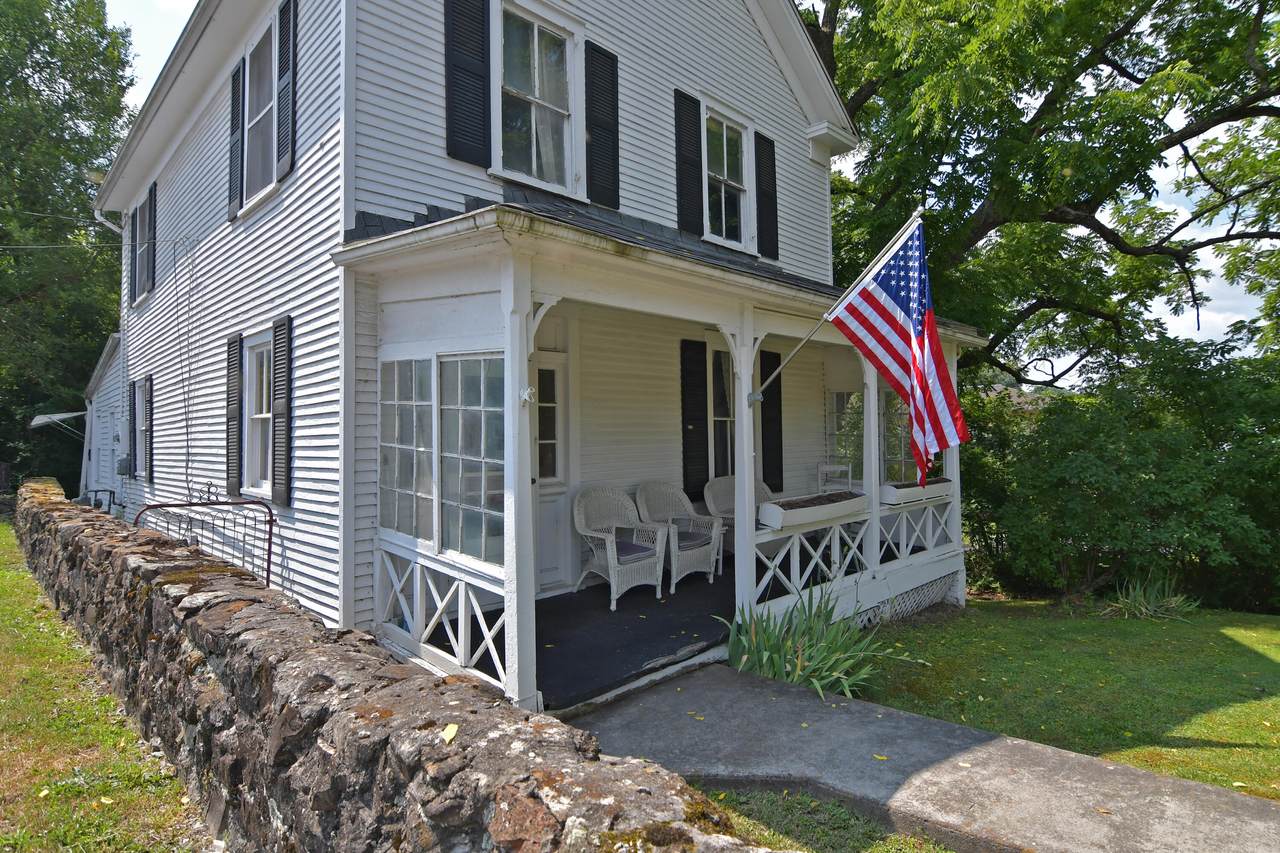 https://bt-photos.global.ssl.fastly.net/greenbrier/1280_boomver_5_24-1555-2.jpg