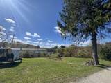 302 Maplewood Ln - Photo 1