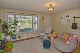 208 Church St - Photo 8