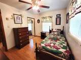 38 Walnut St - Photo 16
