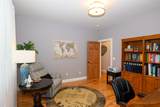 137 Honeybear Hill - Photo 32
