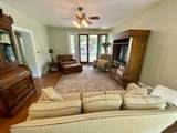390 Ingleside Ave - Photo 16