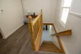 635 Burnside Rd - Photo 32