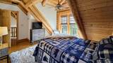 1820 Thornhill - Photo 57