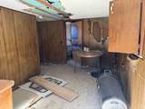 105 Unknown - Photo 4