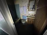 208 Glade St - Photo 74