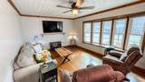 208 14th St - Photo 2