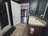 137 King Henry Cir - Photo 37