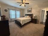 111 Elizabeth Ct - Photo 18